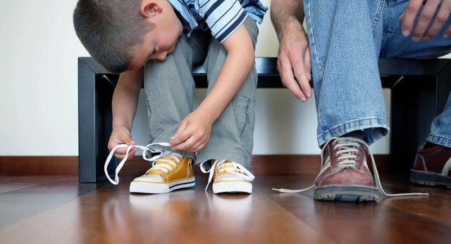 Dạy con nên người đừng liên tục sửa lỗi cho con nếu bạn không muốn phải hối tiếc cả đời - 2