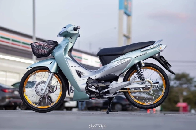 đỉnh nóc kịch trần với honda wave 125 phiên bản giới hạn độ cực chất - 4