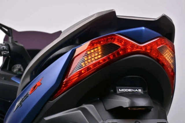 đối thủ khó chơi của yamaha xmax 250 vừa ra mắt phiên bản 2025 với giá bán chỉ 92 triệu đồng - 11