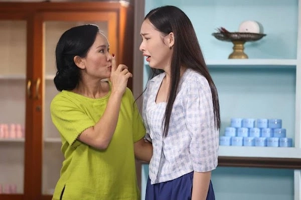 Dọn phòng cho con gái bất ngờ phát hiện camera giấu kín tôi điếng người khi biết mặt người đặt máy quay lén - 2