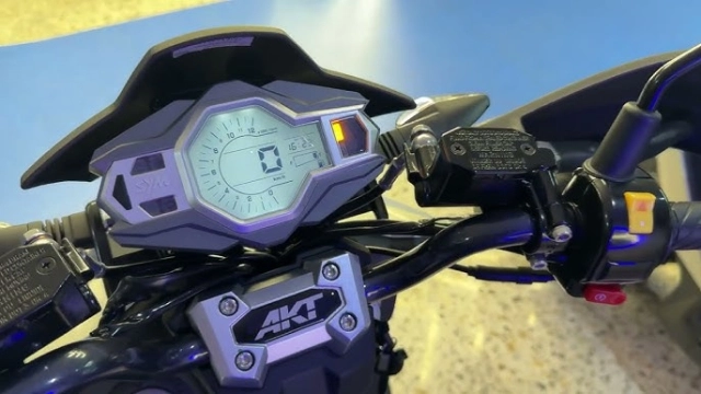 Dynamic rx 150 đối thủ mới của vario 160 góc cạnh hơn gọn đẹp hơn và nhiều trang bị hơn - 6