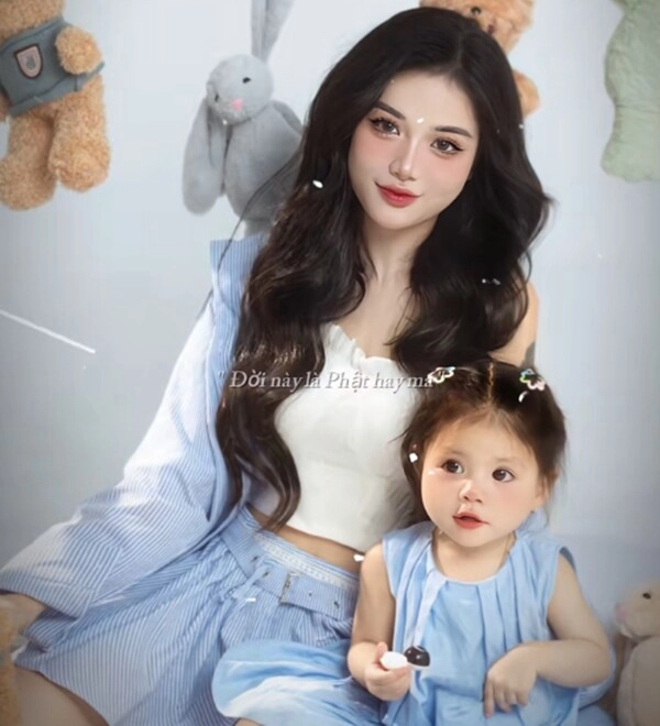 Em bé hà nội gây sốt với clipdỗi ông ngoại cực đáng yêu là mẫu nhí đắt show nhờxinh như thiên thần - 7