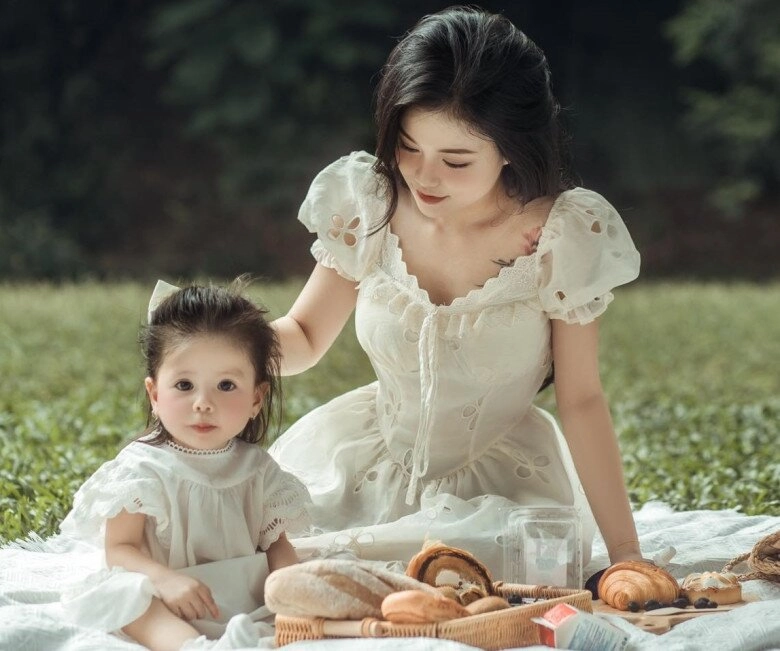 Em bé hà nội gây sốt với clipdỗi ông ngoại cực đáng yêu là mẫu nhí đắt show nhờxinh như thiên thần - 15