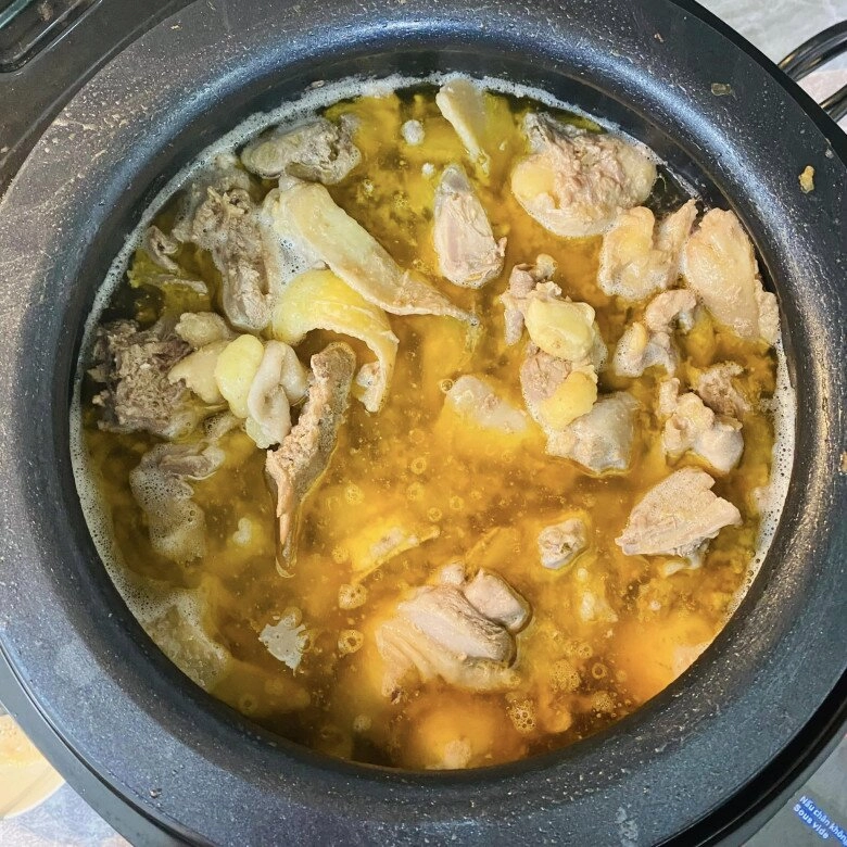 Gà đừng rang nữa đem nấu canh với rau này được món ngon bổ cho ngày thu ai ăn cũng khen nức lời - 7