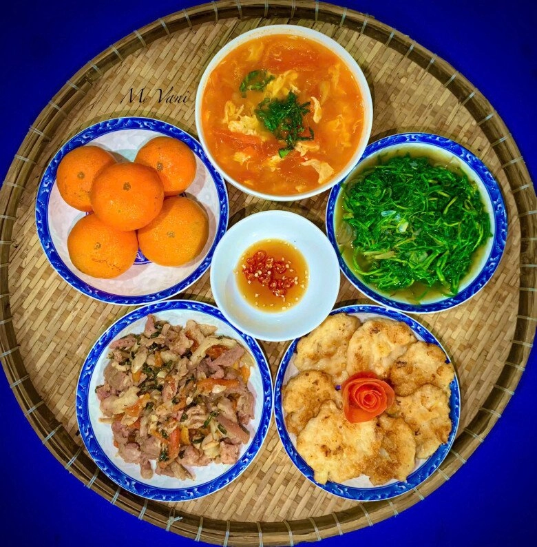 Gần 30 mâm cơm nhà giá dao động từ 80-100 nghìn đồng của gen z bình dương ngon đến nỗi chưa ai chê bao giờ - 2