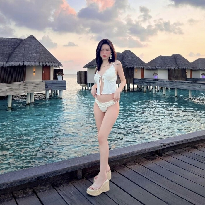 Giàu xinh bốc lửa 8x sài thành chỉ biết im lặng khimột bé gáiliên tục gọi hồng hài nhi của mình là chồng yêu ơi - 5