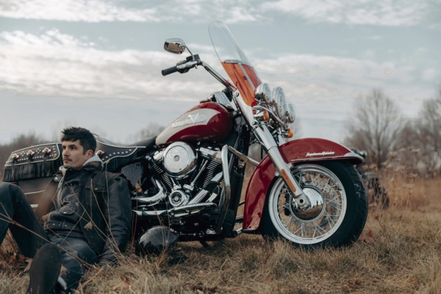 Harley-davidson hydra-glide revival 2024 ra mắt giới hạn chỉ 5 chiếc tại malaysia - 4