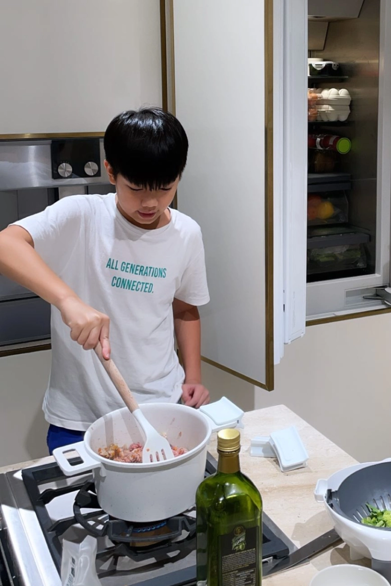 Hồ ngọc hà 5 năm đảm nhiệm việc cơm nước cho chồng giờ con trai riêng đã có thể thay thế mẹ - 8