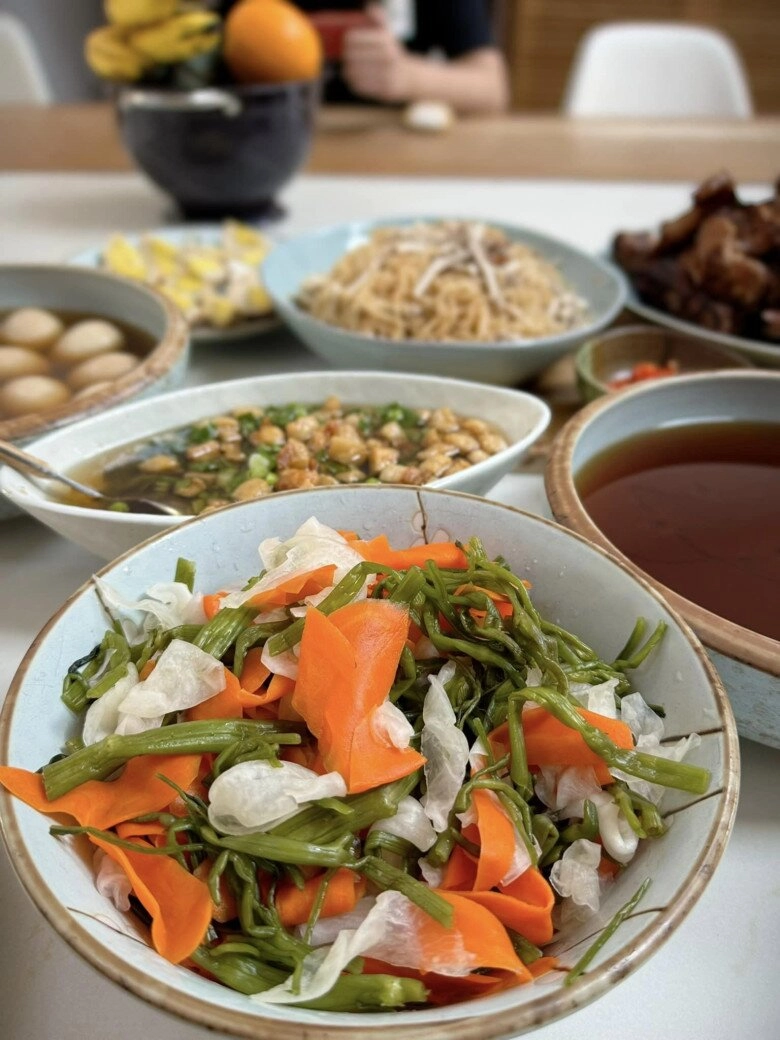 Hoa hậu dương mỹ linh làm 1 món cơm mất 2 ngày chồng giàu nói hại anh hoài - 5