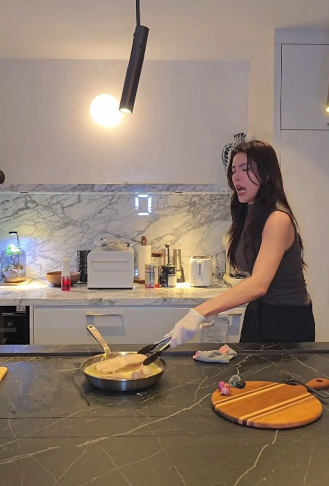 Hoa hậu việt làm món ăn đang hot rần rần mà như trả thù người yêu cũ bất ngờ phản ứng của chồng - 12