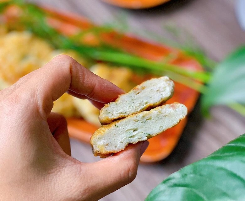 Học mẹ đảm tự làm chả cá dai ngon thơm phức không tanh lại chẳng lo chất bảo quản - 11