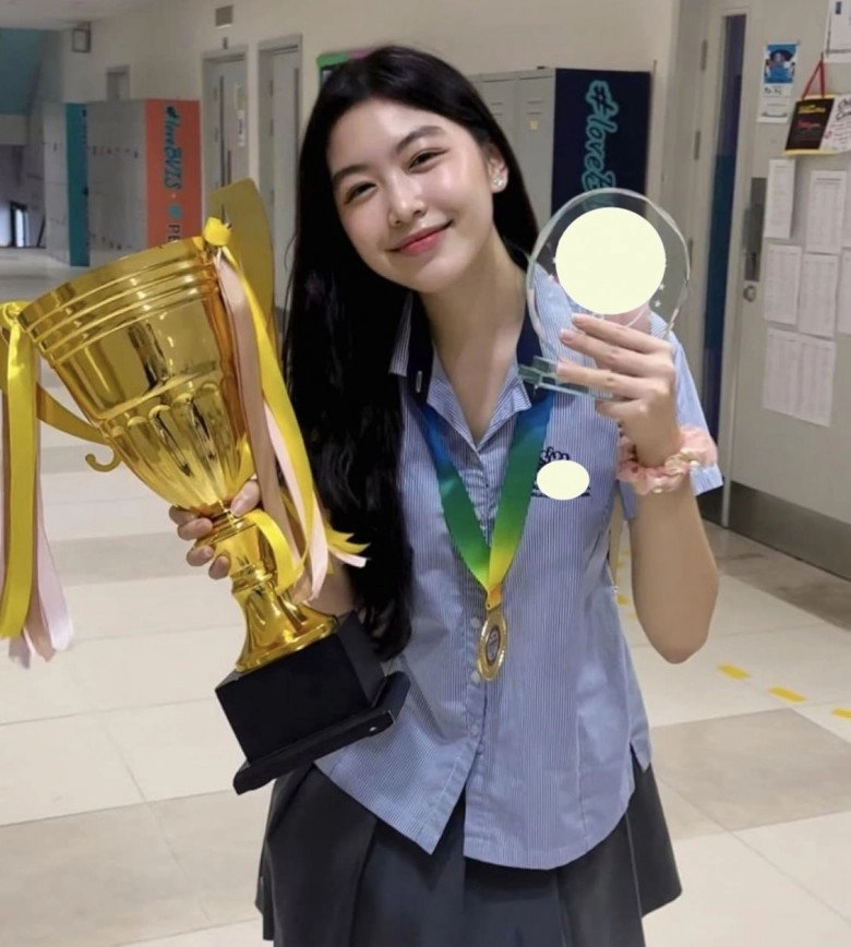 Hội con nhà người ta showbiz việt con gái quyền linh chuẩn hoa hậu con trai lý hải 12 tuổi giỏi 4 ngôn ngữ - 3