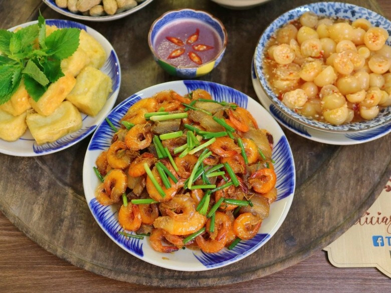 Hôm nay nấu gì bữa cơm đậm chất mùa hè nhìn chỉ muốn ăn luôn mấy bát cơm - 3