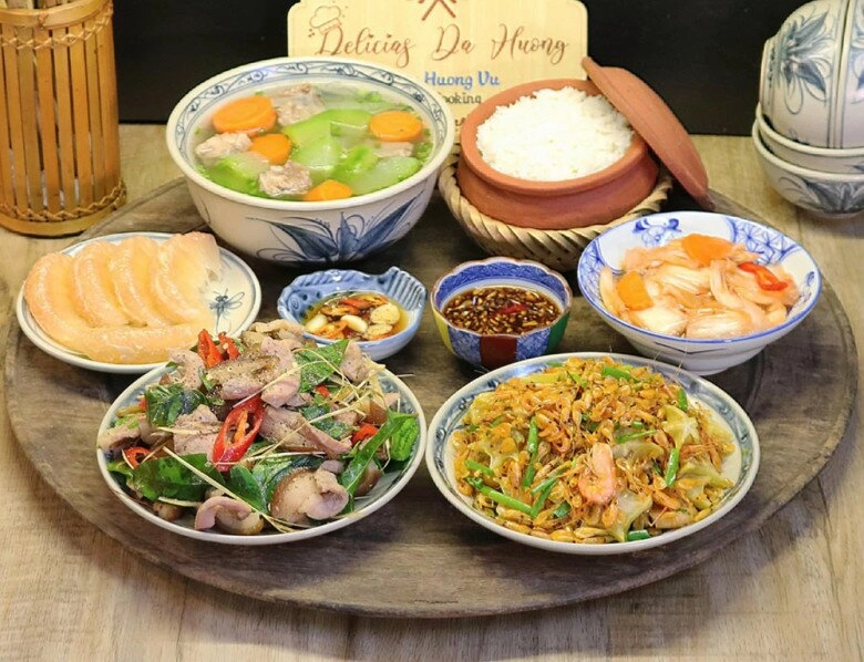 Hôm nay nấu gì cả nhà chán cơm vợ nấu bữa này ai cũng thèm ăn trở lại - 1