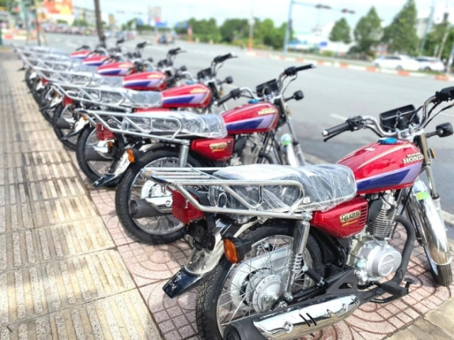Honda cg 125 mẫu xe côn tay nhập khẩu giá rẻ chỉ khoảng 38 triệu đồng ngay tại việt nam - 7