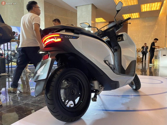 Honda icon e và cuv e chính thức công bố giá bán và phí thuê pin tại việt nam - 17