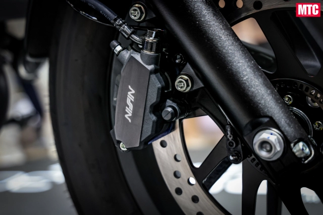 Honda rebel300 e-clutch ra mắt làm xáo trộn phân khúc cruiser nhập môn - 9