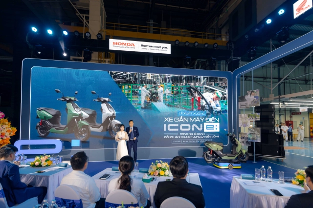 Honda xuất xưởng chiếc xe gắn máy điện icon e đầu tiên tại việt nam - 2