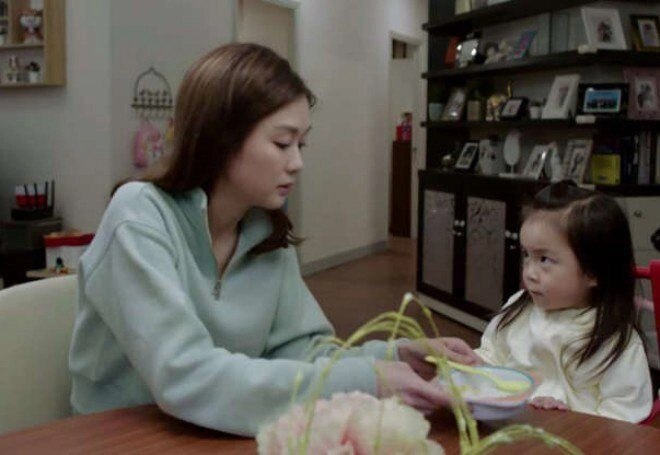Họp mặt gia đình bố chồng chia đất chỉ vì một câu nói của cháu gái mà ông đổi di chúc - 1