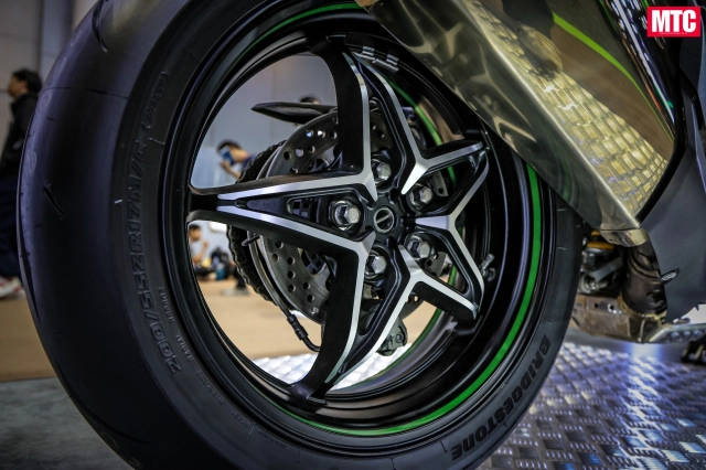 Kawasaki ninja h2 2025 - mẫu superbike ấn tượng hàng đầu cũng góp mặt tại bims 2025 - 20