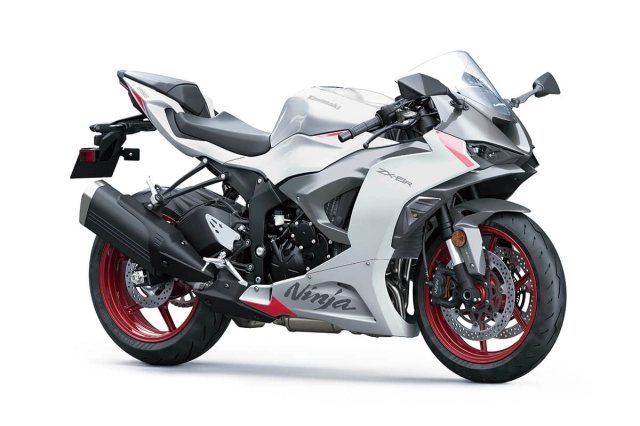 Kawasaki ninja zx-6r 2025 chính thức lộ diện - 3