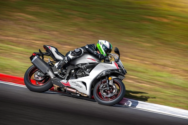 Kawasaki ninja zx-6r 2025 trình làng - cỗ máy supersport tầm trung đỉnh cao về diện mạo công nghệ - 3