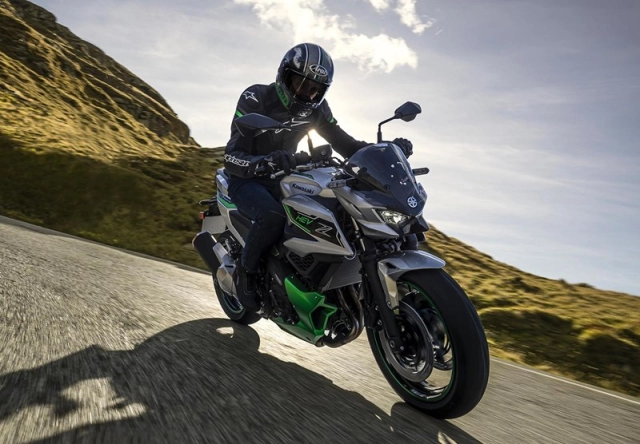 Kawasaki z7 hybrid 2025 ra mắt mang đột phá công nghệ khẳng định đẳng cấp mới của xe lai - 6