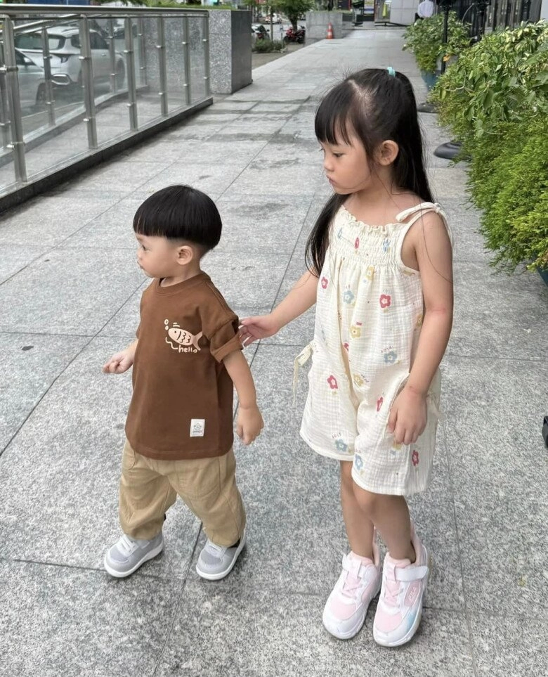 Không nhận ra con trai út cường đôla trong loạt ảnh mới nhất sau khi bố ở ẩn vì biến cố gia đình - 4
