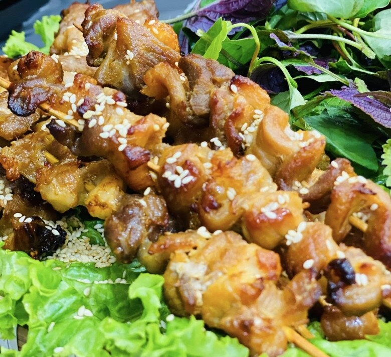 Làm thịt nướng xiên khi ướp thêm một thứ bột này ai cũng tưởng không ngon mà ngon không tưởng - 9