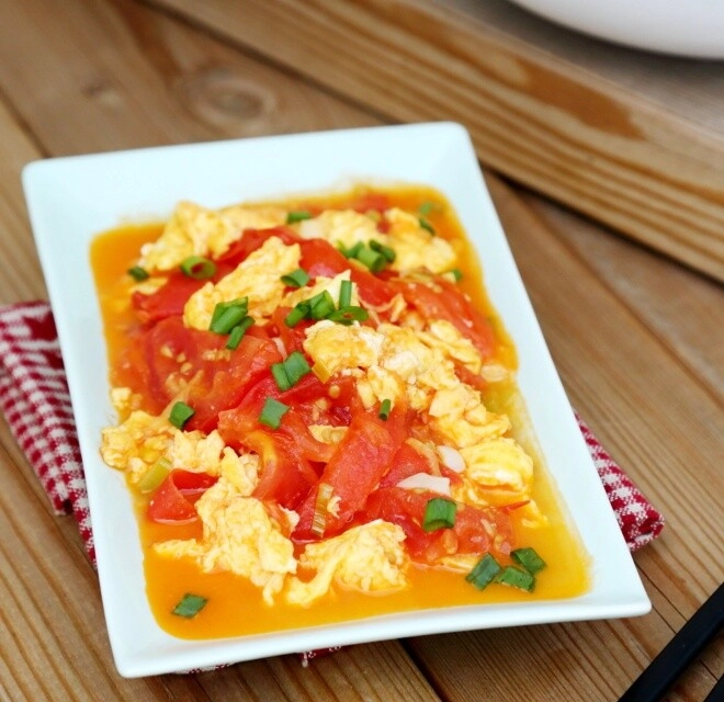 Làm trứng chưng cà chua cho tỉ lệ trứng với cà chua ra sao mới ngon cái nào cho trước cũng cực quan trọng nhưng nhiều người không biết - 6