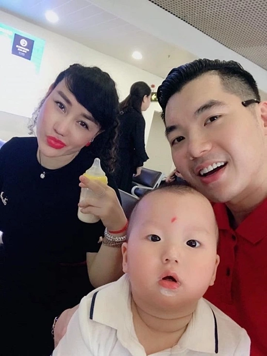 Lấy nữ đại giahơn 15 tuổi sao nam việt bỉm sữa chăm con bằng cả hai tay hai chân - 12