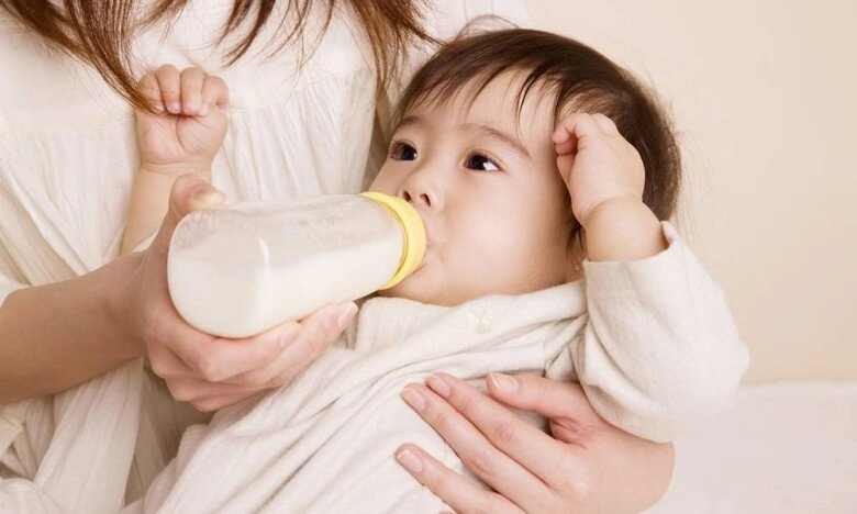 Lịch trình ăn - ngủ - chơi một ngày chuẩn của trẻ mẹ áp dụng đảm bảo con ngủ ngon lớn nhanh - 3