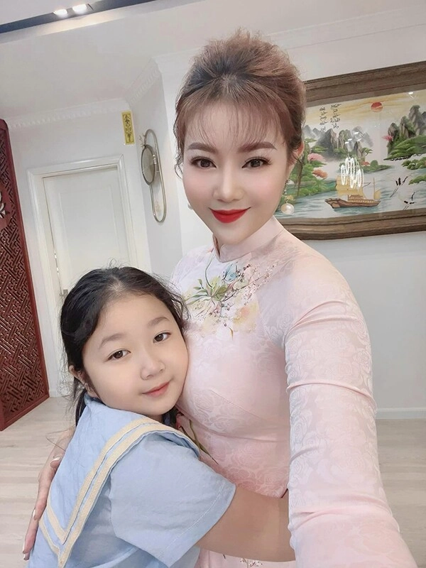 Ly hôn chồng phố cổ hà nội nữ diễn viêncó đôi gò bồng đảo đẹp nhất nhì vtv bán chân gà nuôi con - 9