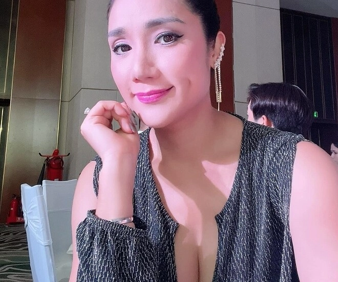 Mc cát tường 24 tuổi một mình sinh nở dù có chồng việt kiều đặt tên con gái 4 chữ theo họ nguyễn của mẹ quá ý nghĩa - 1