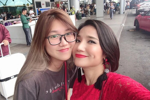 Mc cát tường 24 tuổi một mình sinh nở dù có chồng việt kiều đặt tên con gái 4 chữ theo họ nguyễn của mẹ quá ý nghĩa - 2