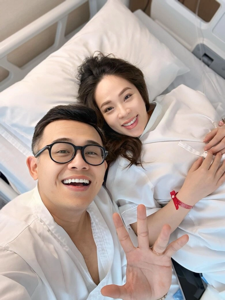 Mc vtv dẫn 11 thứ tiếng bùi đức bảo lên chức bố tuổi u40 kể chuyện chăm con trong nhà chục tỷ giữa hà nội - 4