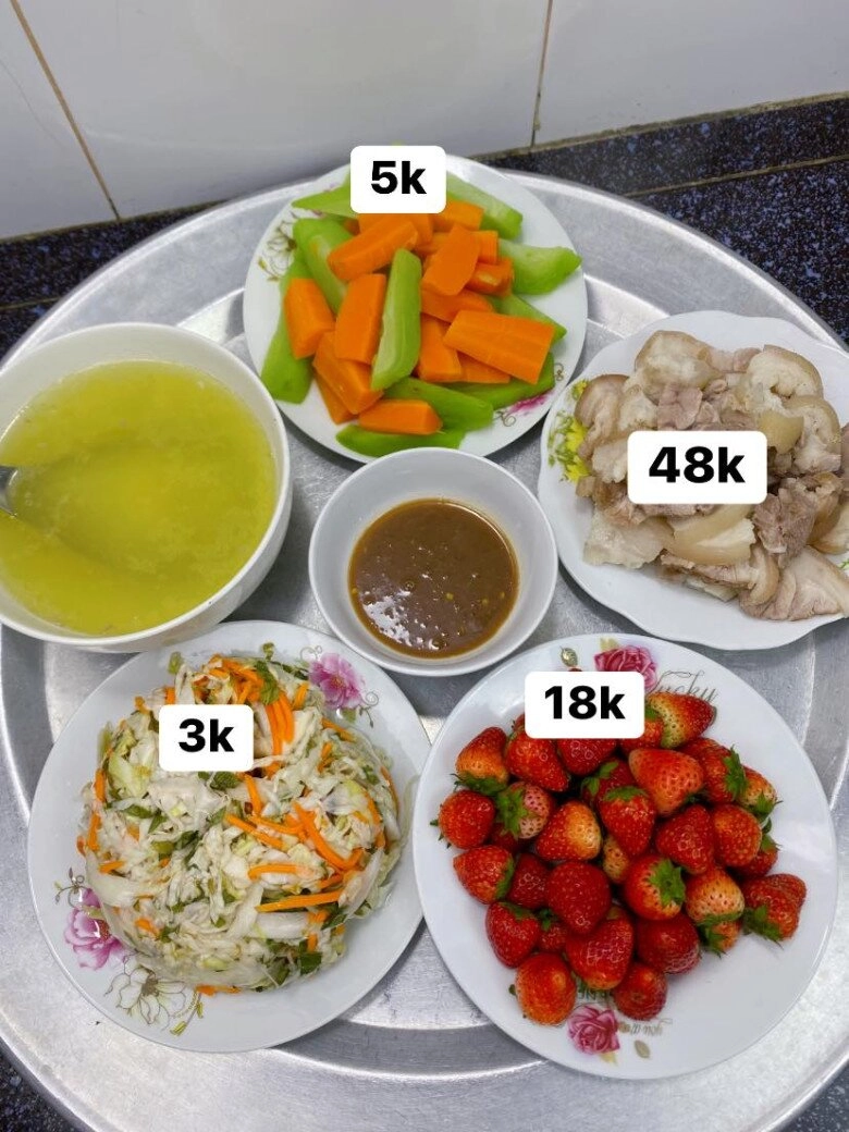 Mẹ 3 con mê nấu ăn tự làm kênh tiktok lan tỏa những bữa cơm nhà giá trung bình 30-50k - 8