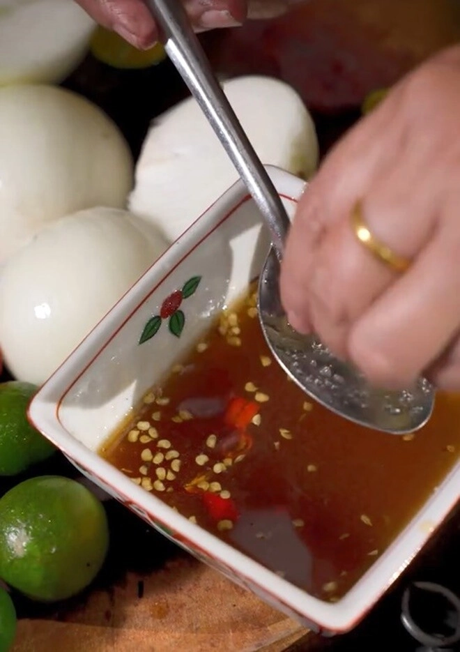 Mẹ chồng về nhà đi con làm món nhà giàu chưa chắc đã mua được ăn một lần ghiền tới già - 10
