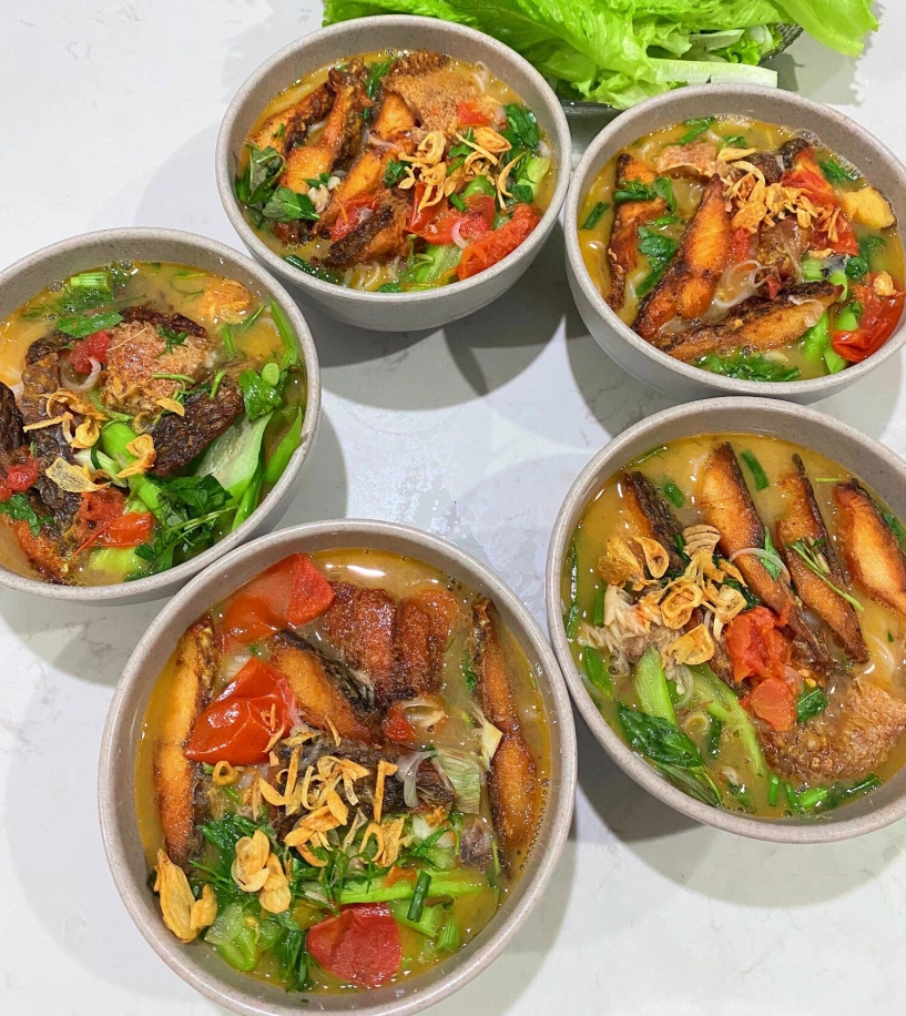 Mẹ đảm hải phòng mê nấu ăn khoe những bữa cơm trên mái nhà ít rau nhiều thịt nhìn mà mê mẩn - 14