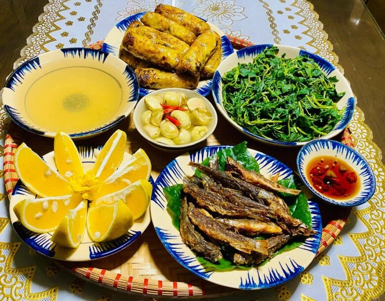 Mẹ đảm khoe loạt mâm cơm nhà vừa ngon lại dễ nấu chồng nói nấu thế này bảo sao không mập - 16