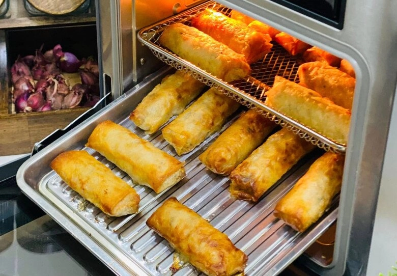 Mẹ đảm làm nem rán kiểu miền nam không cần đến trứng nhưng vẫn giòn ngon nhân kết dính như thường - 7