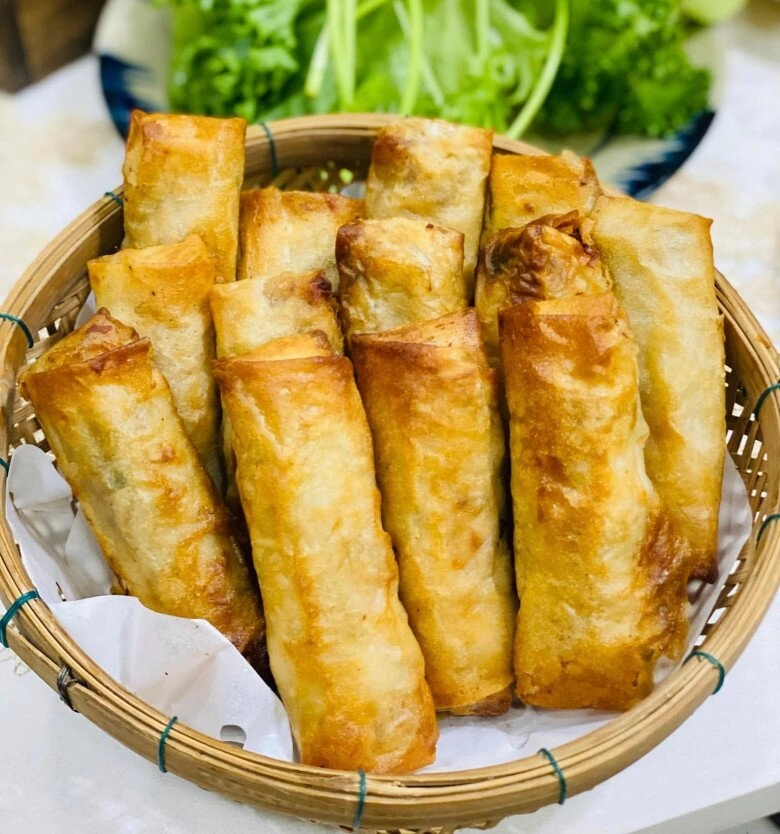 Mẹ đảm làm nem rán kiểu miền nam không cần đến trứng nhưng vẫn giòn ngon nhân kết dính như thường - 10