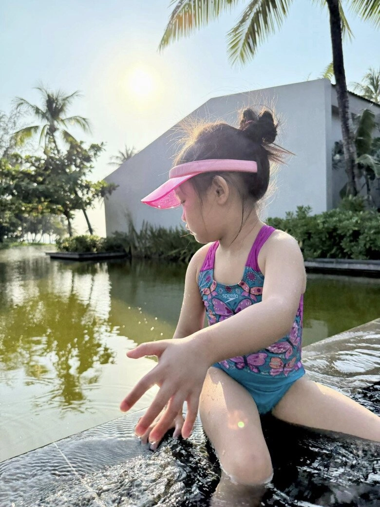 Mẹ đàm thu trang từ lạng sơn ra sài gòn đưa con cường đôla đi du lịch sang chảnh - 3