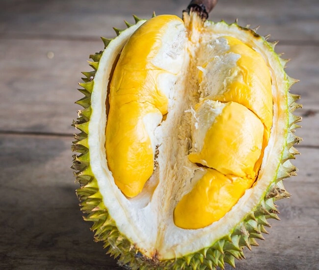 Mua sầu riêng hay bị sượng nhạt nhìn vào chỗ này thôi là biết ngay quả nào ngọt không lo tắm hóa chất - 1