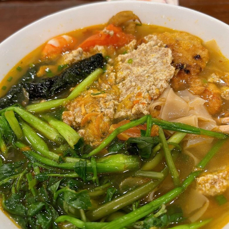 Nàng dâu tỷ phú tăng thanh hà nấu đãi lương mạnh hải món bún thôi mà cũng đẳng cấp hơn người thường - 7
