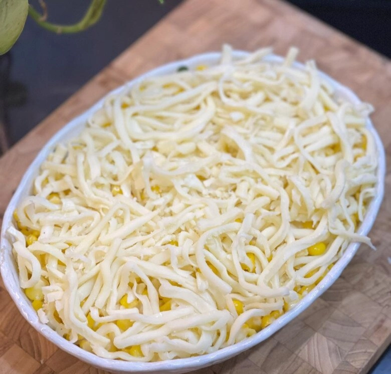 Ngô nướng không chưa đủ phải thêm thứ này ngô béo ngậy thơm nức trẻ con mê tít đòi ăn suốt - 4