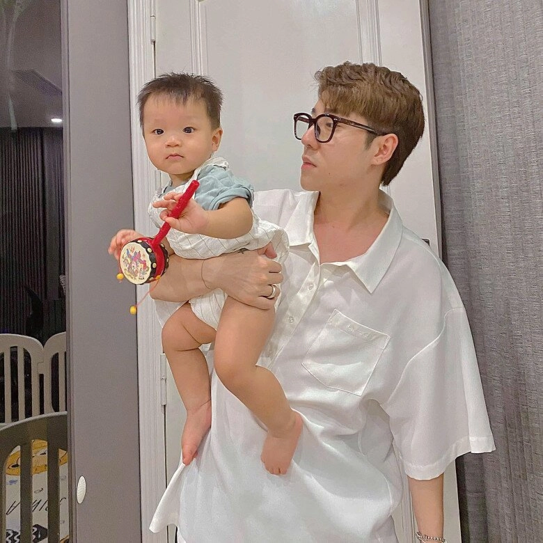 Người đẹp 9x hà thành làm mẹ sinh con vẫn đẹp hút ánh nhìn cứ ra đường là bị nhầm chị gái của con - 5
