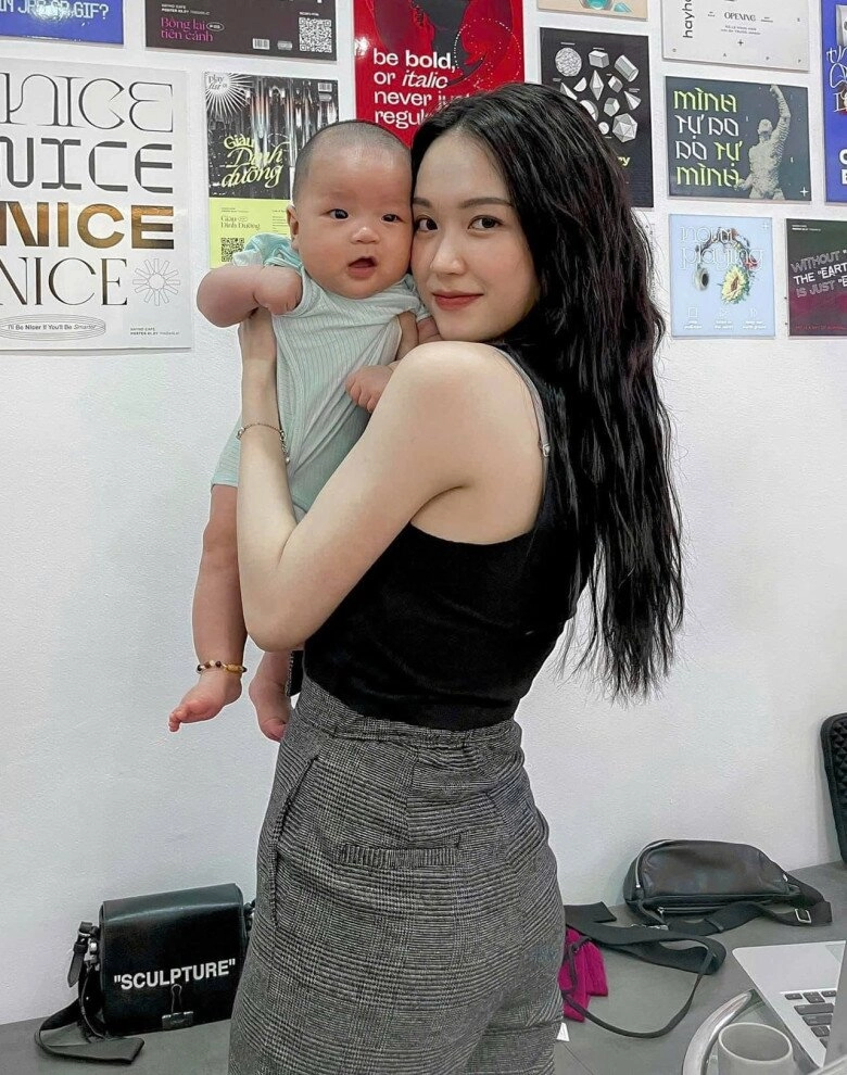 Người đẹp 9x hà thành làm mẹ sinh con vẫn đẹp hút ánh nhìn cứ ra đường là bị nhầm chị gái của con - 6
