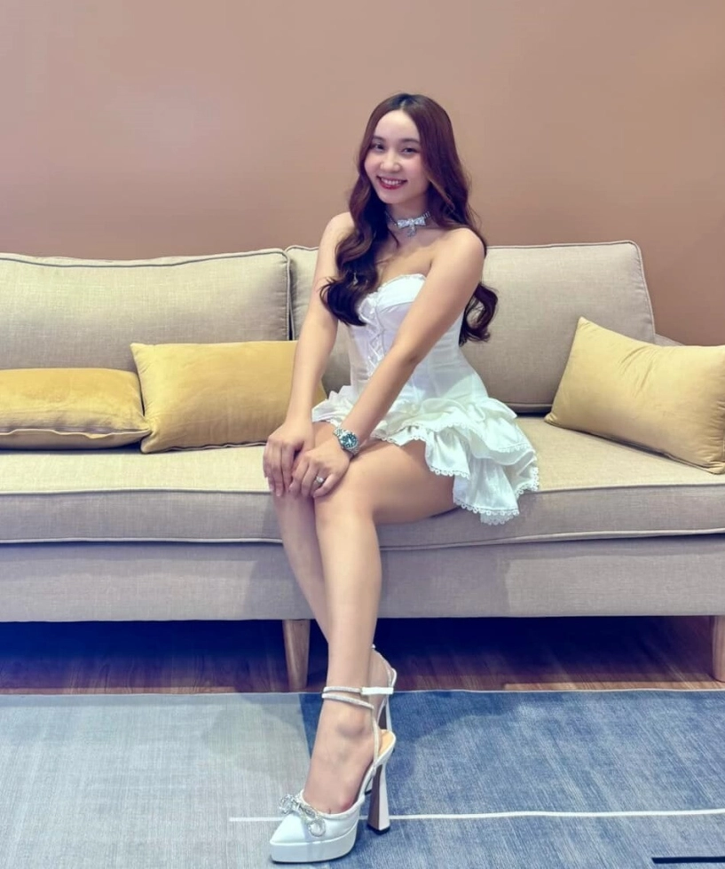 Người đẹp lâm đồng được cơ trưởng hỏi cưới sau 1 lần nghe hát bố chồng bay từ bỉ về nấu cơm chăm con dâu cháu nội - 8