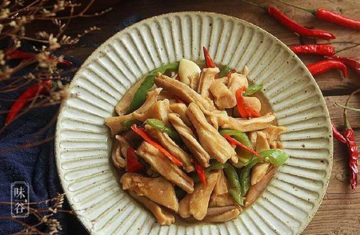 Những phần thịt dai nhách này tưởng không ngon mà ngon không tưởng nấu kiểu gì ăn cũng cuốn cả lưỡi - 2